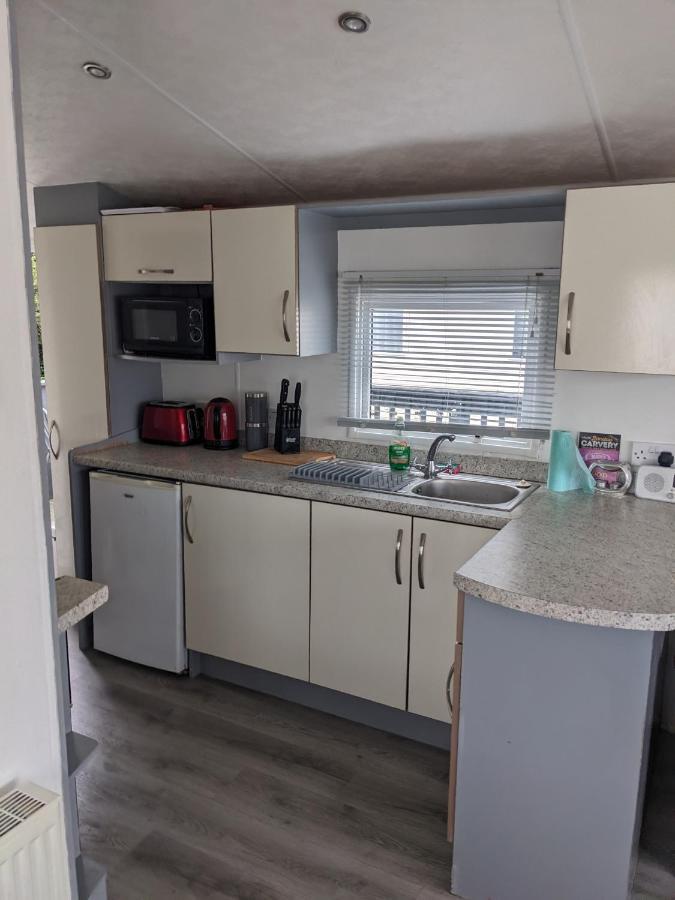 Static Caravan On Lady'S Mile Holiday Park Dawlish Exteriör bild